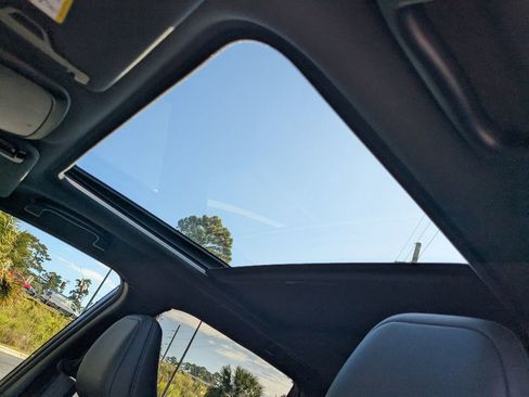 Used 2025 Subaru Forester Sport image 20