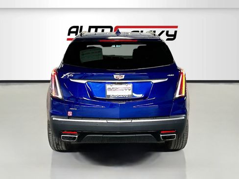 Used 2024 Cadillac XT5 Sportv w/ Platinum Package AWD/4WD image 6