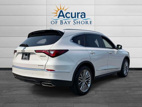 Used 2023 Acura MDX SH-AWD w/ Advance Package image 6