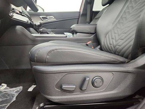 New 2026 Kia Sportage X-Line w/ X-Line Technology Package image 15