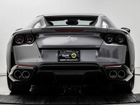 Used 2022 Ferrari 812 GTS RWD image 17