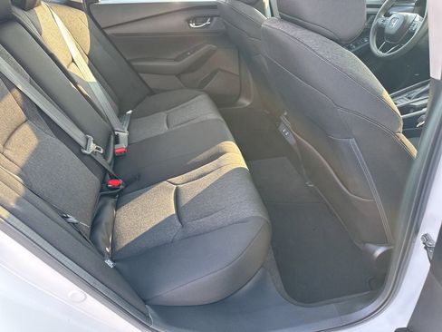 Used 2025 Honda Accord SE image 25