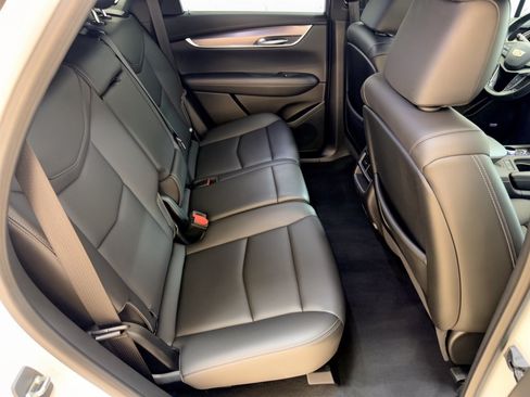 Certified 2023 Cadillac XT5 Luxury FWD image 28