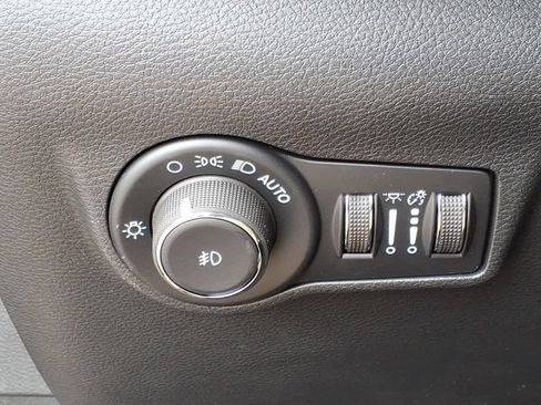 New 2026 Jeep Compass Limited AWD/4WD image 16