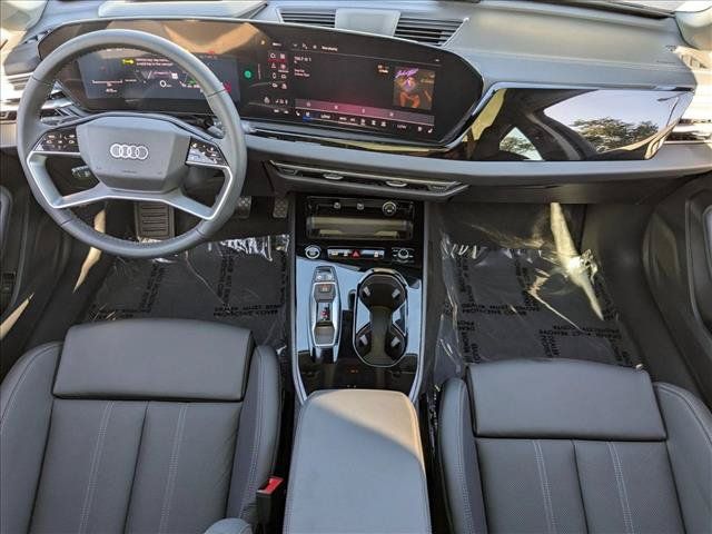Used 2025 Audi A5 2.0T Premium Plus w/ Premium Plus AWD/4WD image 14