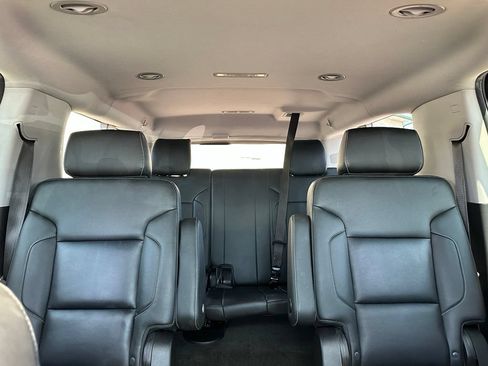 Used 2018 Chevrolet Suburban LT AWD/4WD image 35