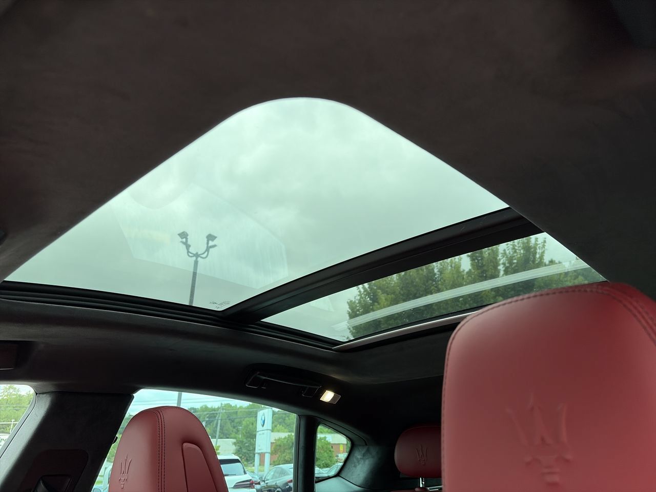Used 2019 Maserati Levante GTS AWD/4WD image 28