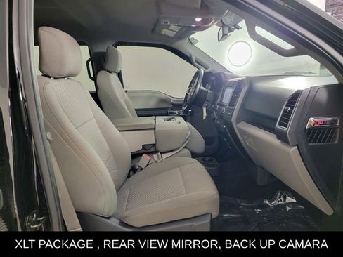 Used 2017 Ford F150 XLT w/ Equipment Group 302A Luxury AWD/4WD image 18