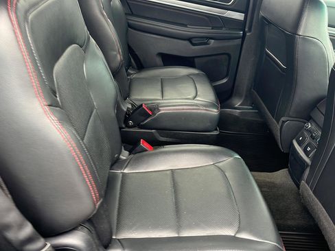 Used 2016 Ford Explorer Sport w/ Equipment Group 401A AWD/4WD image 27