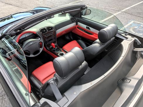 Used 2002 Ford Thunderbird image 56