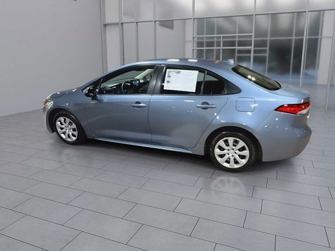 Used 2022 Toyota Corolla LE FWD image 6