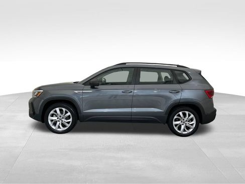 Used 2023 Volkswagen Taos S w/ Driver Assistance Package AWD/4WD image 2