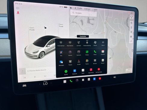 Used 2021 Tesla Model 3 Long Range image 18