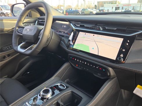 New 2026 Jeep Cherokee Overland w/ Advanced Pro Tech Group AWD/4WD image 8
