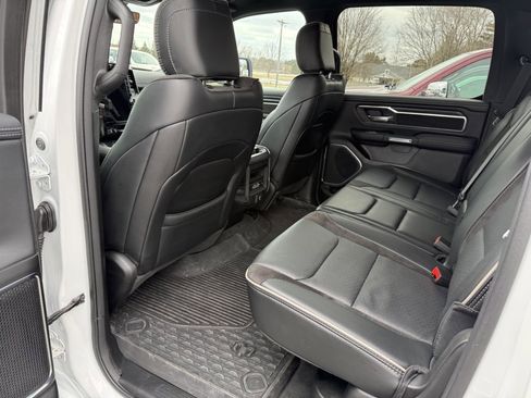 Used 2024 RAM 1500 Laramie image 13