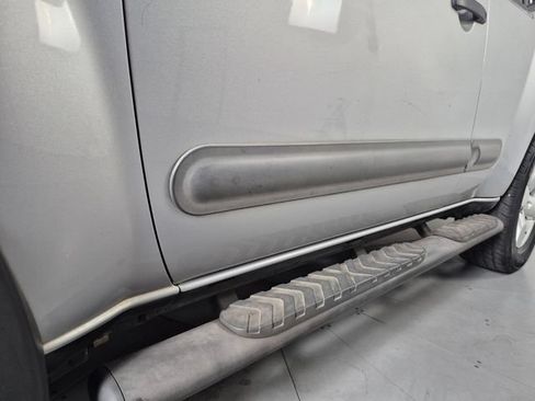 Used 2006 Nissan Xterra SE AWD/4WD image 12