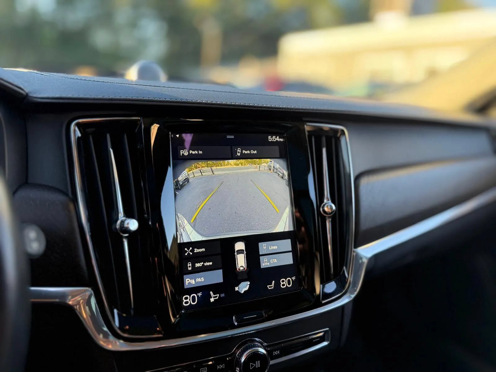 Used 2018 Volvo V90 T6 Cross Country w/ Convenience Package AWD/4WD image 17