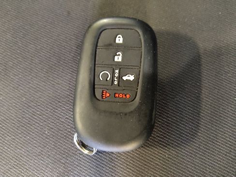 Used 2022 Honda Civic Sport image 32
