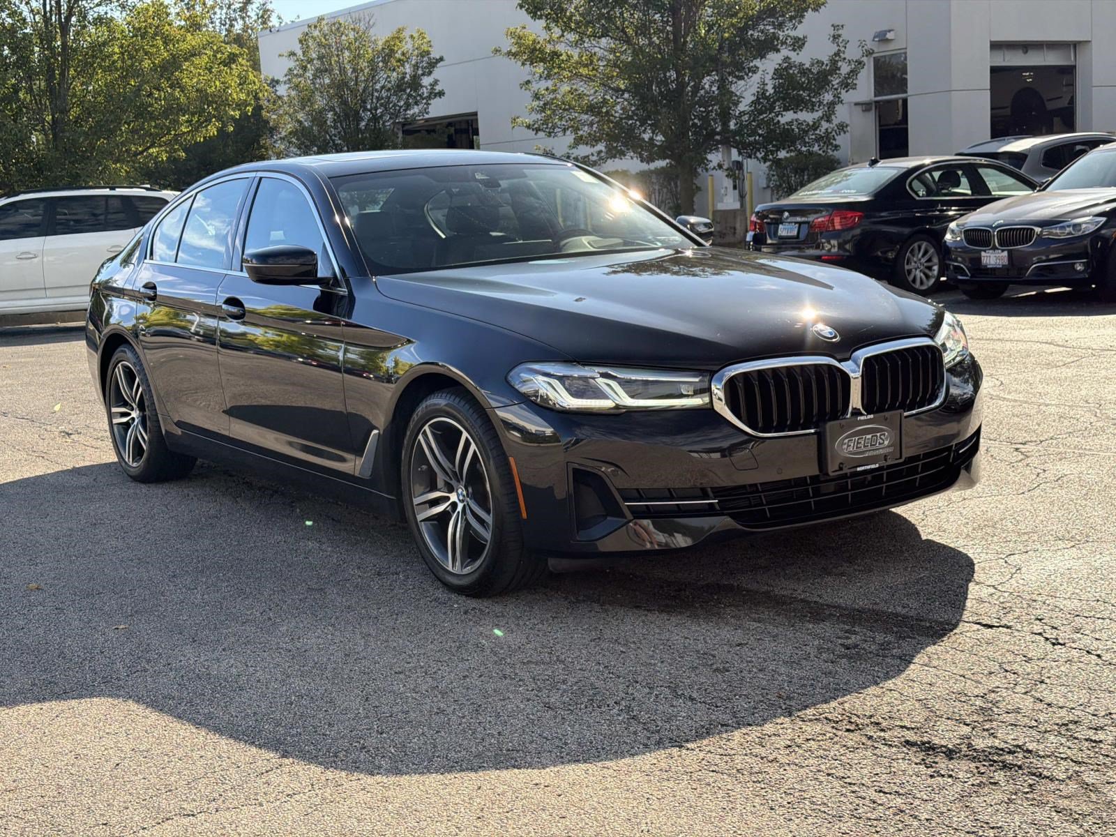 Used 2022 BMW 530i xDrive w/ Premium Package AWD/4WD image 5