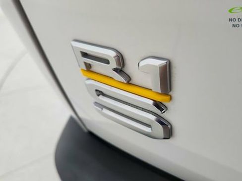 Used 2024 Rivian R1S Adventure AWD/4WD image 18