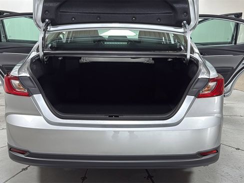 Certified 2026 Toyota Camry LE w/ Convenience Package image 16