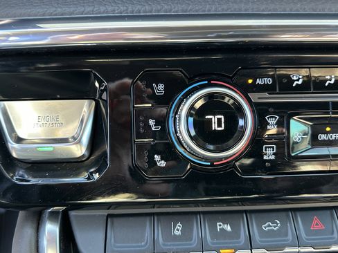 Certified 2024 GMC Sierra 2500 Denali image 31