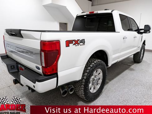 Used 2022 Ford F250 Platinum w/ FX4 Off-Road Package image 5