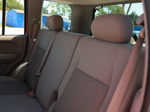 Used 2006 Jeep Liberty Limited AWD/4WD image 20