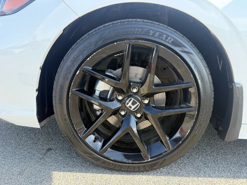Used 2026 Honda Civic Sport image 11
