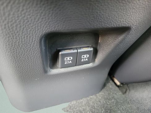 Used 2020 Toyota RAV4 XSE AWD/4WD image 12