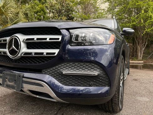 Used 2022 Mercedes-Benz GLS 450 4MATIC image 2