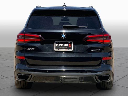 Used 2022 BMW X5 xDrive40i w/ M Sport Package AWD/4WD image 5