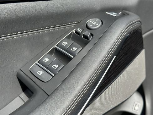 New 2026 BMW X5 xDrive50e w/ M Sport Package image 17