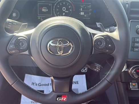 New 2025 Toyota GR86 Premium image 15
