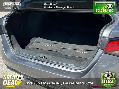 Used 2024 Nissan Sentra SV FWD image 19