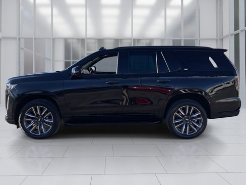 Used 2023 Cadillac Escalade Sport image 3