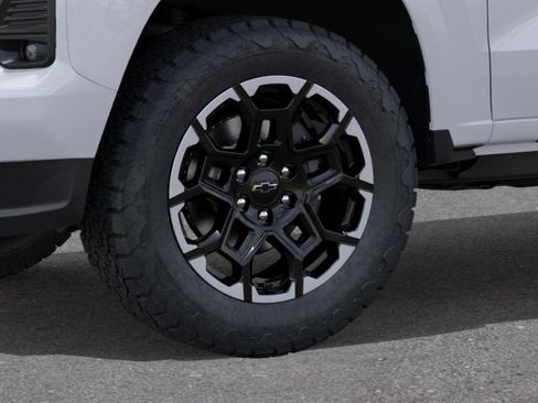New 2026 Chevrolet Colorado Z71 w/ Technology Package AWD/4WD image 9
