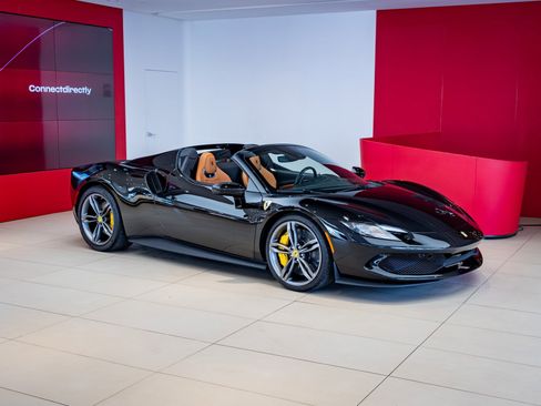 Used 2025 Ferrari 296 GTS image 1