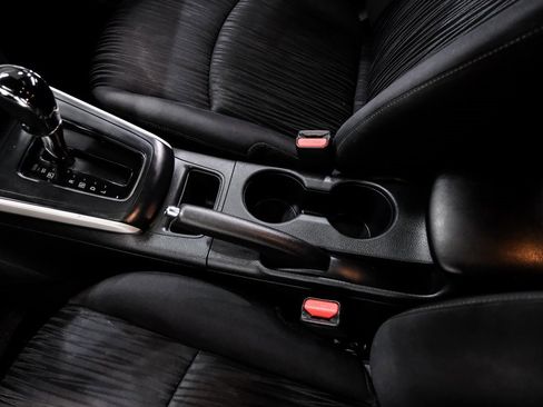 Used 2019 Nissan Sentra SV image 34