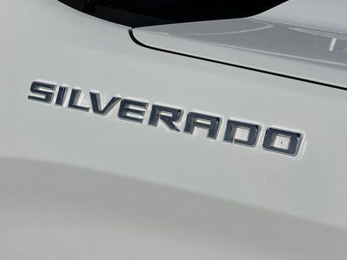 Used 2021 Chevrolet Silverado 1500 Custom image 23