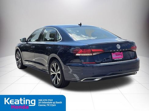 Used 2021 Volkswagen Passat 2.0T SE image 9