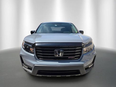 Used 2023 Honda Ridgeline Sport image 7