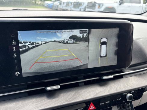 Used 2023 Kia Carnival SX FWD image 24