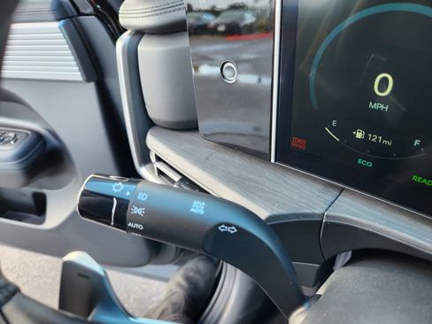 New 2026 Hyundai Santa Fe Limited FWD image 17