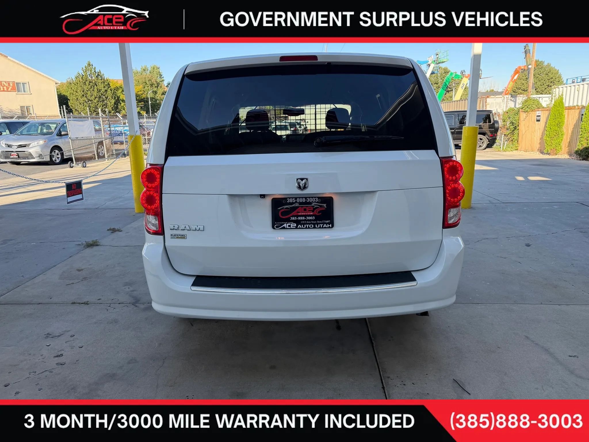 Used 2015 RAM C/V Tradesman FWD image 6