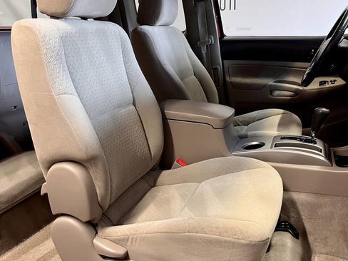 Used 2006 Toyota Tacoma PreRunner image 19