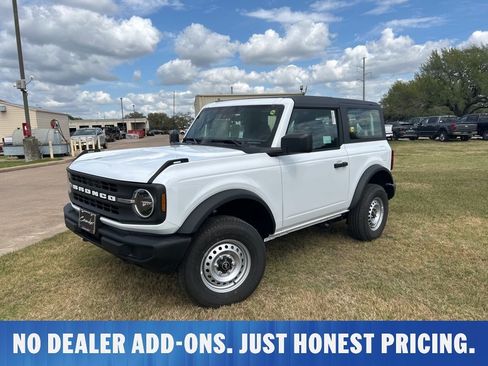 New 2026 Ford Bronco 2-Door AWD/4WD image 1