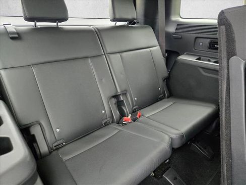 Used 2026 Hyundai Santa Fe SEL FWD image 18