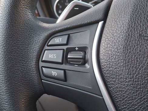 Used 2017 BMW 330i xDrive Sedan image 18