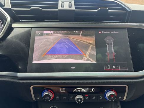 Used 2021 Audi Q3 2.0T Premium Plus w/ Premium Plus Package image 11